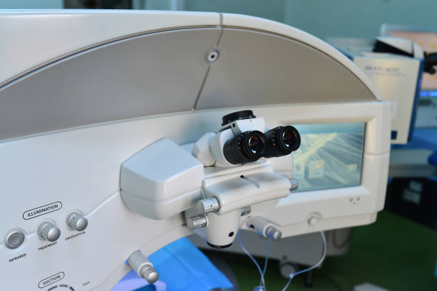 Advanced phacoemulsification surgical microscope system